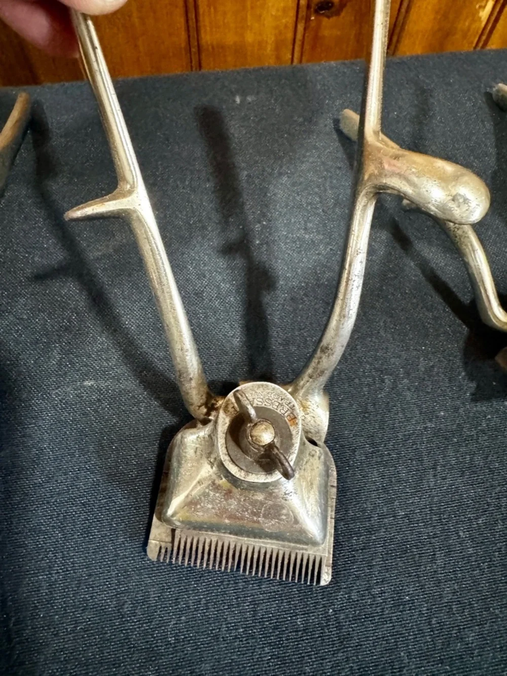 Antique Metal Manual Hair Clippers -Set of 3